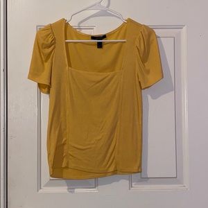 Yellow short sleeve top